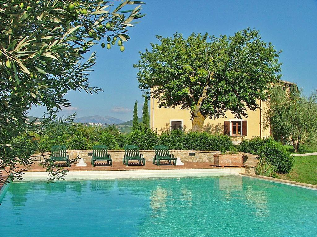 Agriturismo Castagna Alta Valfabbrica المظهر الخارجي الصورة
